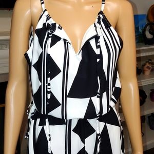 EXPRESS DRESS NWOT WOMENS MEDIUM